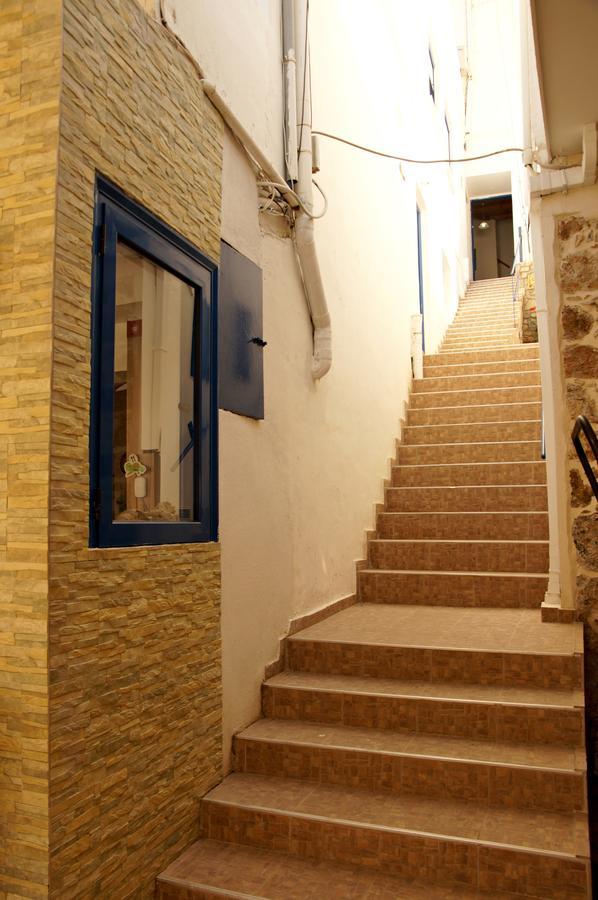 Madares Hotel Loutro Exterior foto